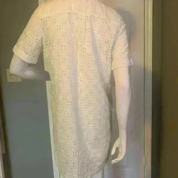 Gap - Picture 6 of 15